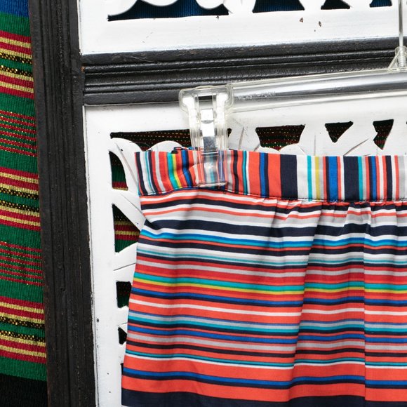 Long stripped Skirt - Picture 2 of 4